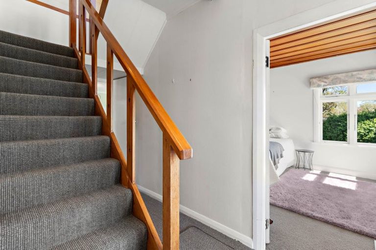 Photo of property in 91 Jellicoe Street, Martinborough, 5711