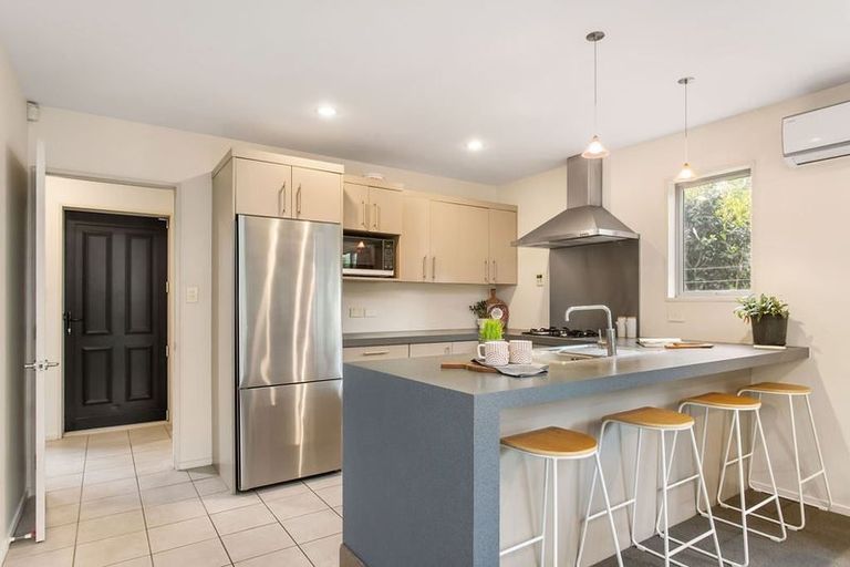 Photo of property in 212a Lincoln Road, Addington, Christchurch, 8024