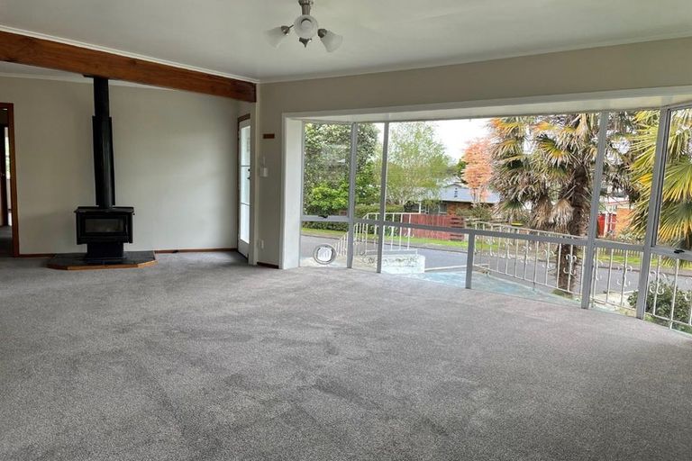 Photo of property in 30 Eddowes Street, Manurewa, Auckland, 2102