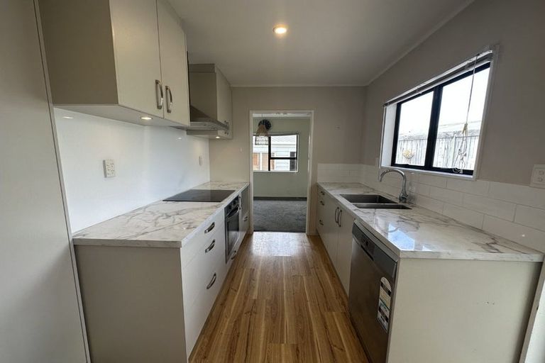 Photo of property in 19 Fourth View Avenue, Beachlands, Auckland, 2018