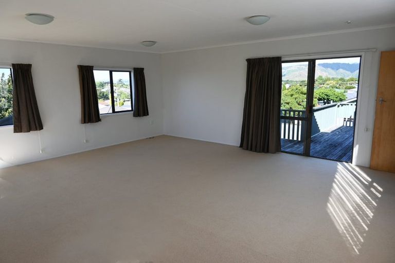 Photo of property in 17 Churchill Street, Levin, 5510