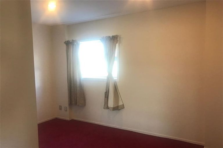 Photo of property in 20 Boundary Road, Blockhouse Bay, Auckland, 0600