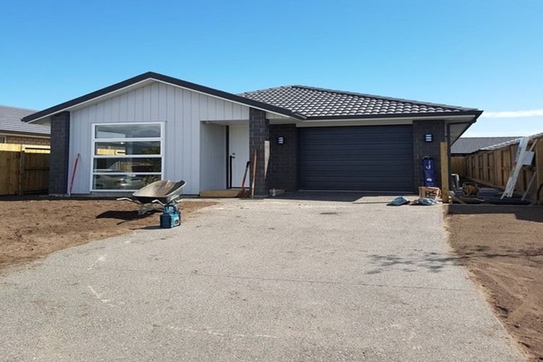 Photo of property in 11 Te Wharo Drive, Papamoa, 3118