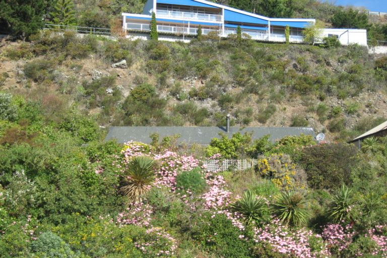 Photo of property in 128 Mccormacks Bay Road, Redcliffs, Christchurch, 8081