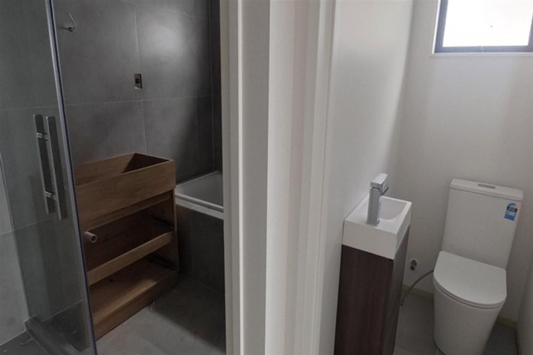 Photo of property in 61 Kairakau Street, Papakura, 2110