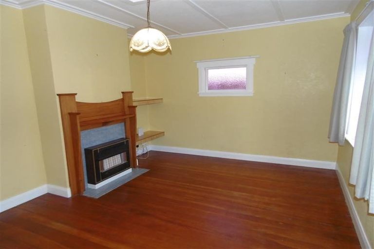 Photo of property in 43 Lyn Street, Lynmouth, New Plymouth, 4310