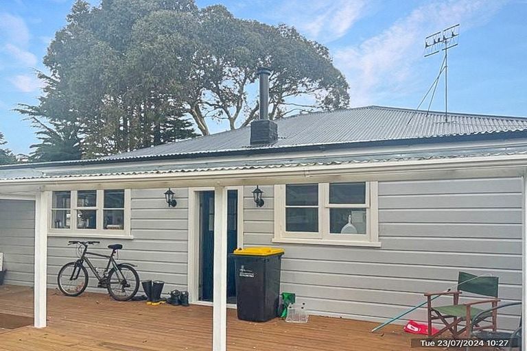 Photo of property in 105 Derby Street, Feilding, 4702