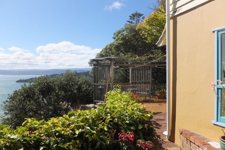 Photo of property in 15 Thane Road, Roseneath, Wellington, 6011