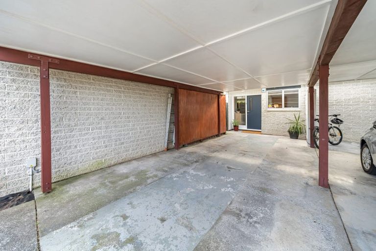 Photo of property in 40a Bauchop Road, Waterloo, Lower Hutt, 5011