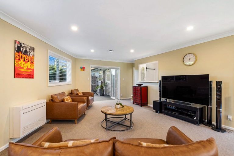 Photo of property in 57a Church Road, Taradale, Napier, 4112