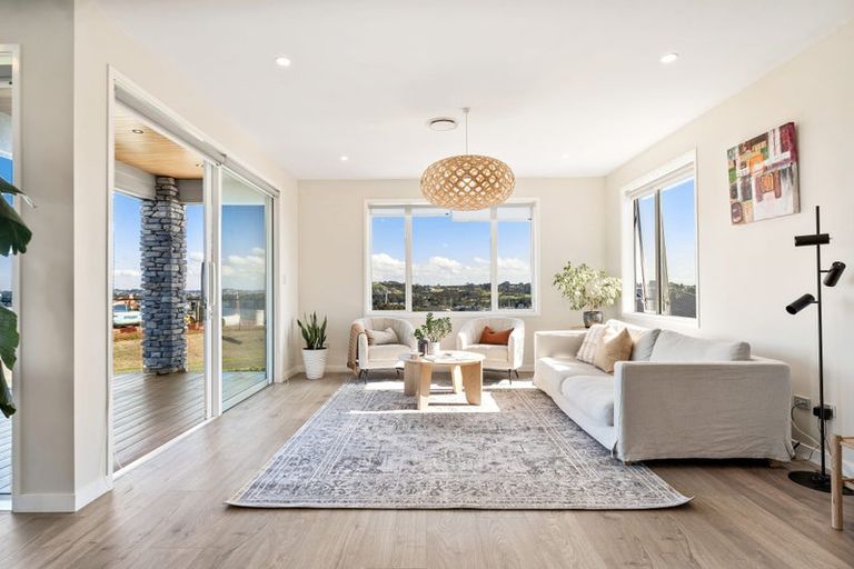 Photo of property in 38 Discovery Drive, Gulf Harbour, Whangaparaoa, 0930