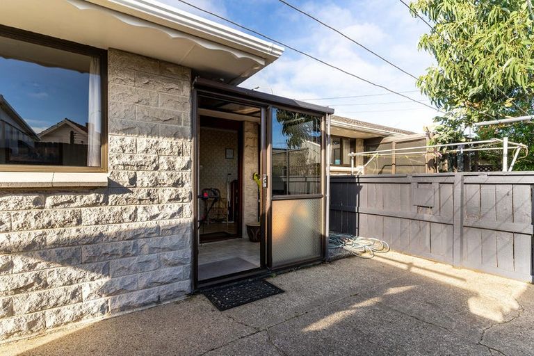 Photo of property in 96 Queens Drive, Saint Kilda, Dunedin, 9012
