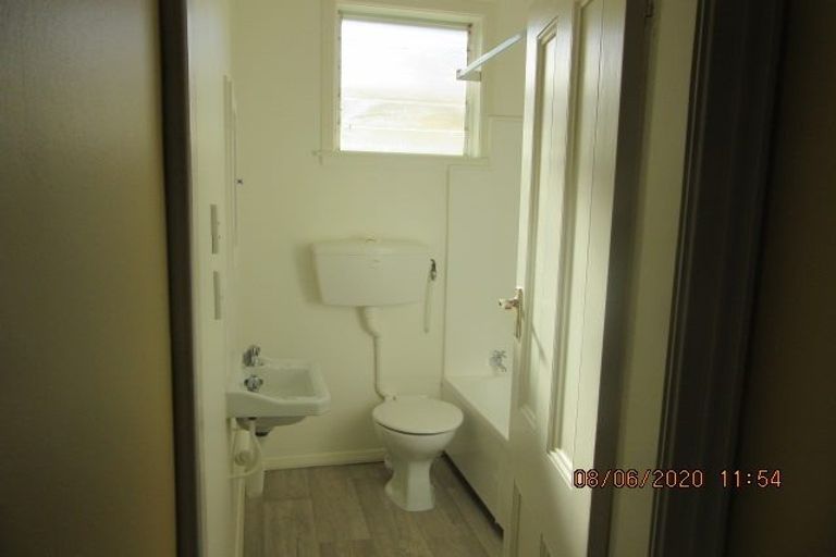 Photo of property in 125a Tasman Street, Nelson, 7010