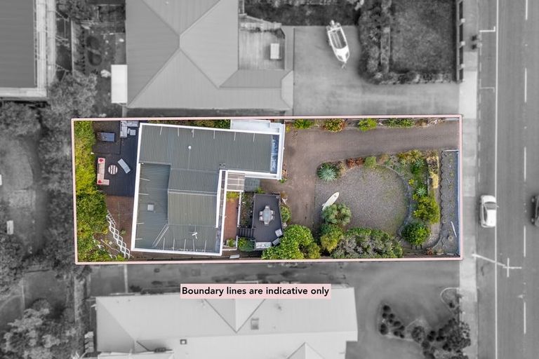 Photo of property in 93 Marine Parade, Paraparaumu Beach, Paraparaumu, 5032