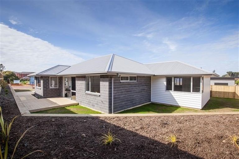 Photo of property in 61 Cyrus Street, Whalers Gate, New Plymouth, 4310