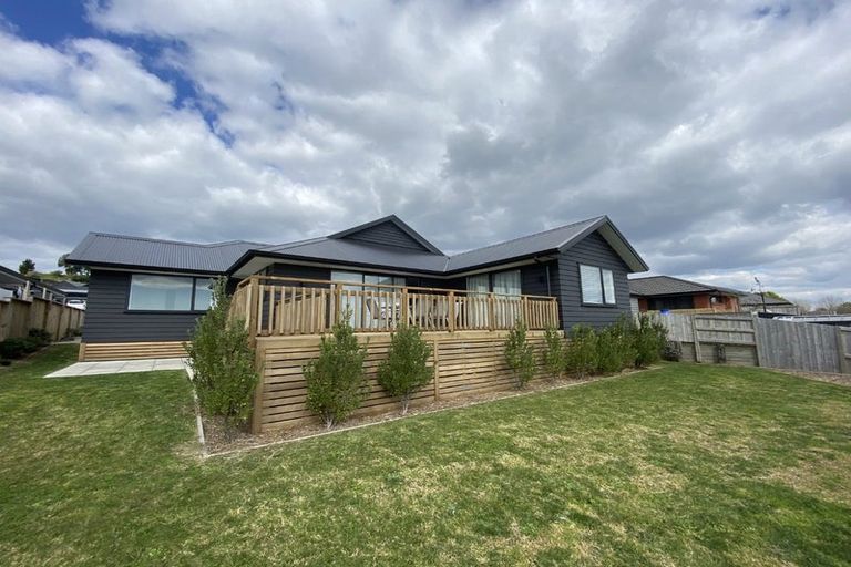 Photo of property in 8 Pinkerton Place, Ohauiti, Tauranga, 3112
