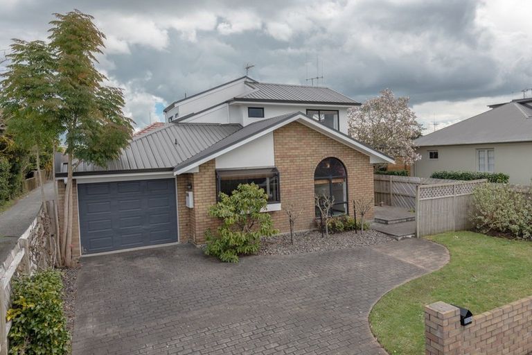 Photo of property in 300a Cambridge Road, Hillcrest, Hamilton, 3216