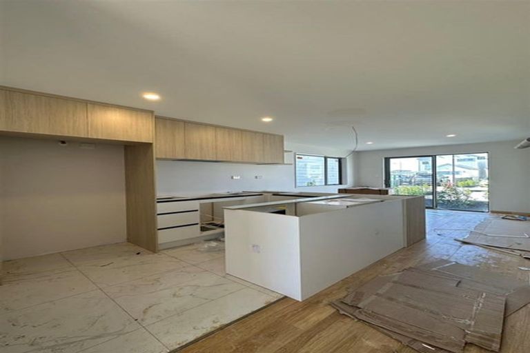 Photo of property in 125 Grove Road, Papakura, 2110