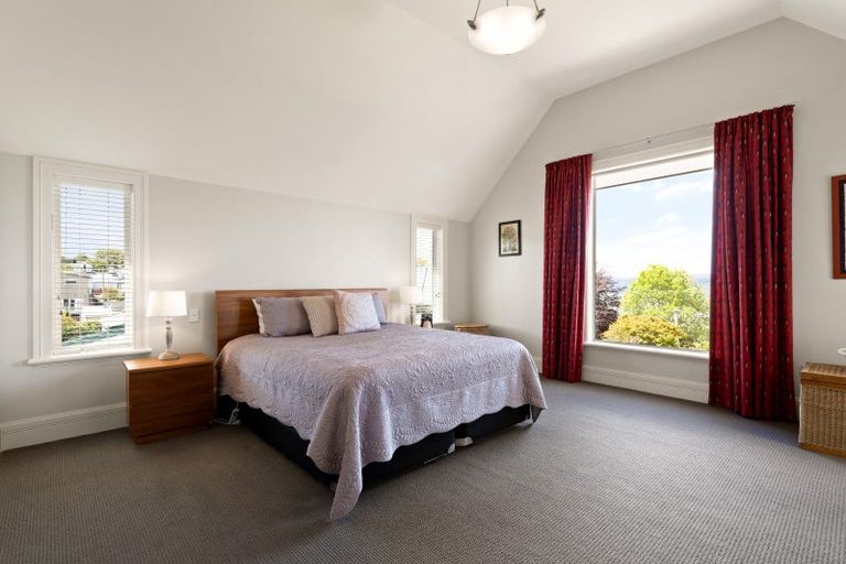 Photo of property in 17 Granville Terrace, Belleknowes, Dunedin, 9011