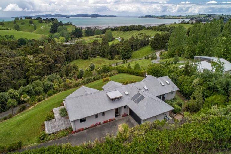 Photo of property in 9 Arabella Lane, Snells Beach, 0920