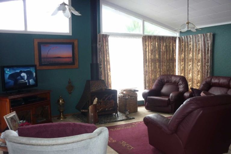 Photo of property in 10 Bremridge Place, Melville, Hamilton, 3206