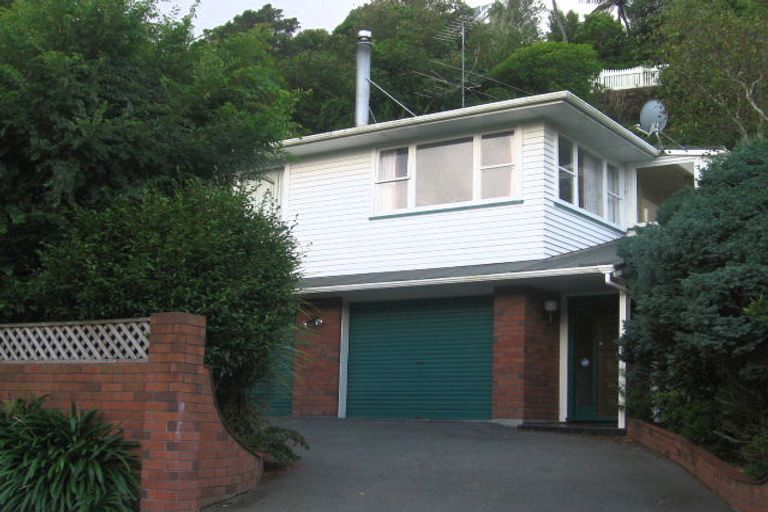 Photo of property in 4 Amapur Drive, Khandallah, Wellington, 6035