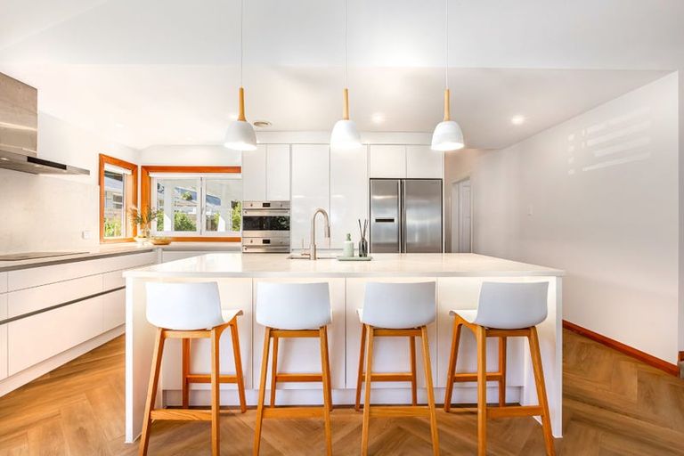 Photo of property in 254 Muritai Road, Eastbourne, Lower Hutt, 5013