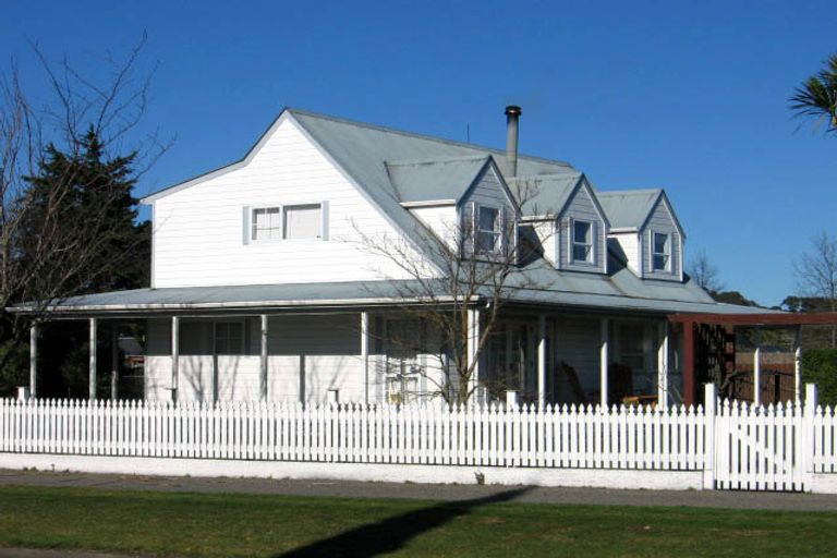 Photo of property in 11 Mary Street, Masterton, 5810