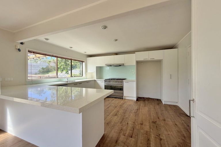 Photo of property in 7 Janome Place, Bucklands Beach, Auckland, 2014