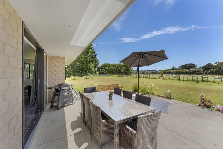 Photo of property in 81 Halls Road, Pahiatua, 4910