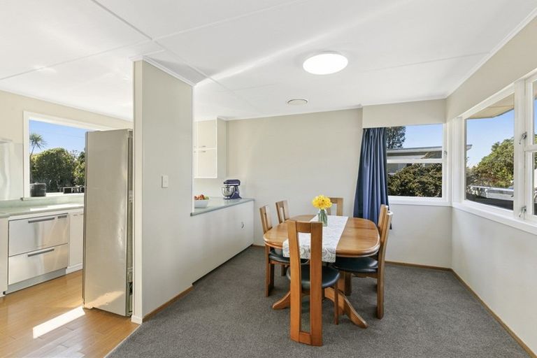 Photo of property in 301 Dowse Drive, Maungaraki, Lower Hutt, 5010