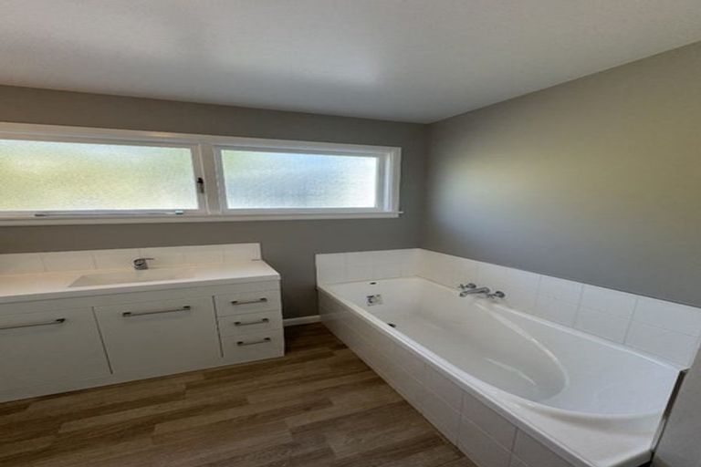 Photo of property in 14 Vernon Terrace, Hillsborough, Christchurch, 8022