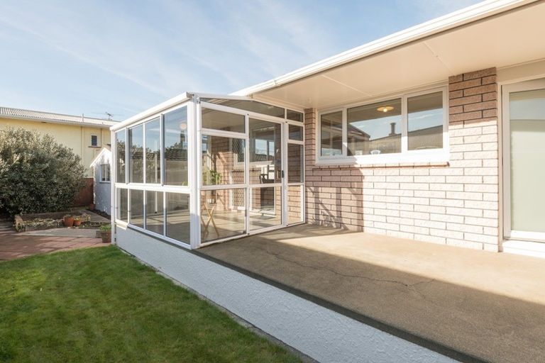 Photo of property in 31 Devon Street, Stoke, Nelson, 7011