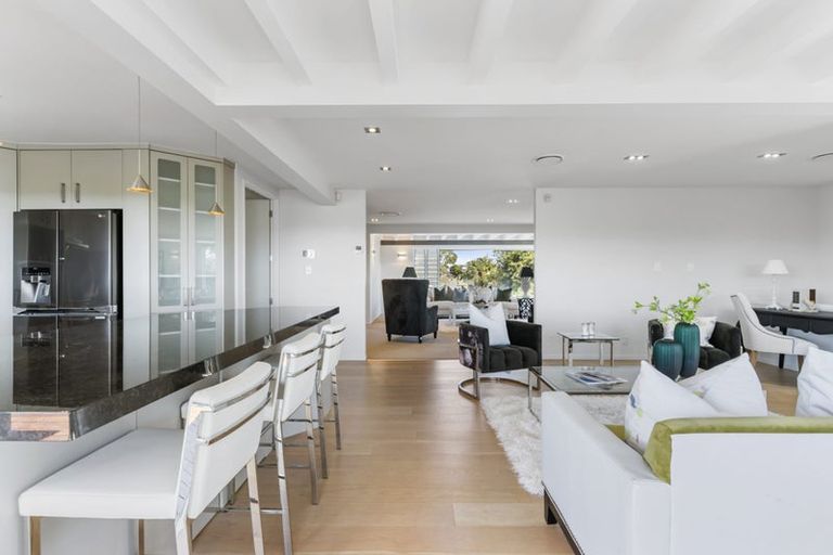 Photo of property in 18 Indus Place, Half Moon Bay, Auckland, 2012