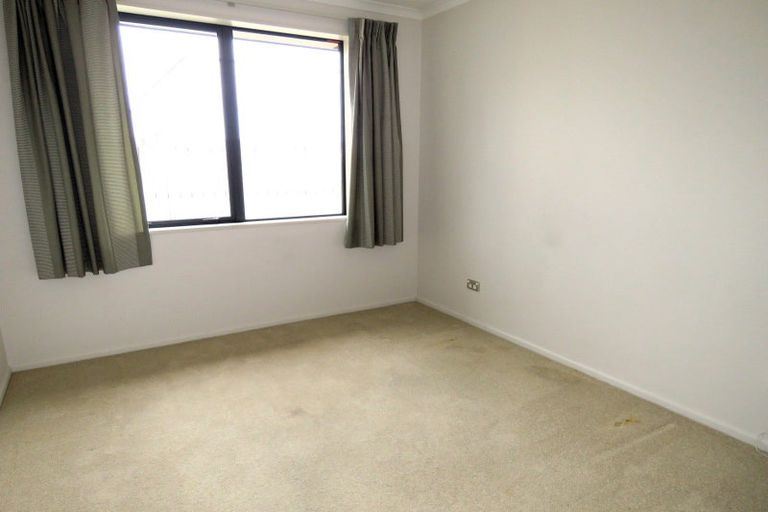 Photo of property in 13/3 Harkness Place, Westport, 7825