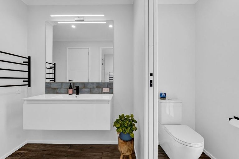 Photo of property in 489 Smart Road, Hillsborough, New Plymouth, 4372