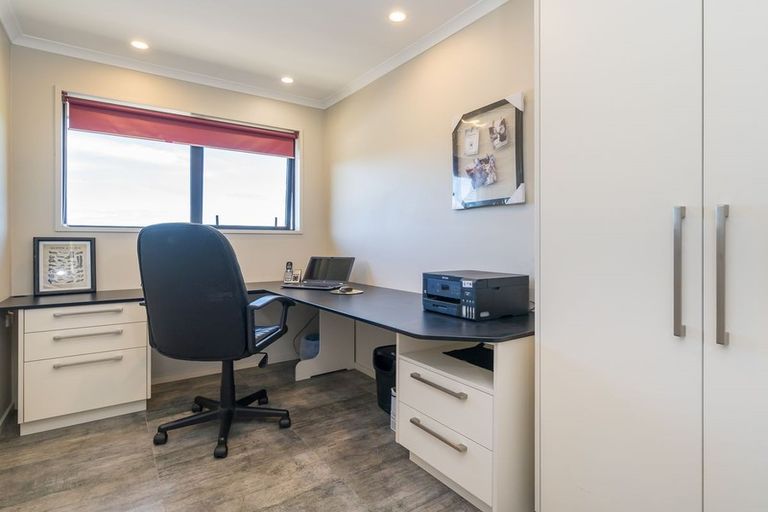 Photo of property in 11 Thomson Street, Green Island, Dunedin, 9018