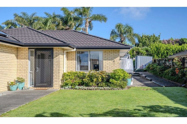 Photo of property in 21 Ranui Avenue, Kerikeri, 0230