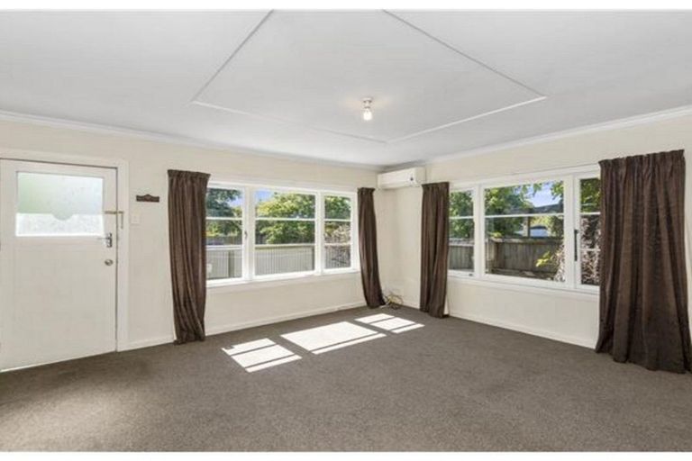 Photo of property in 32 Berwick Street, St Albans, Christchurch, 8014