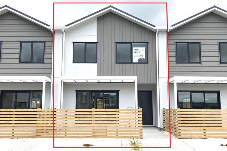 Photo of property in 39b Soaring Bird Drive, Takanini, 2112