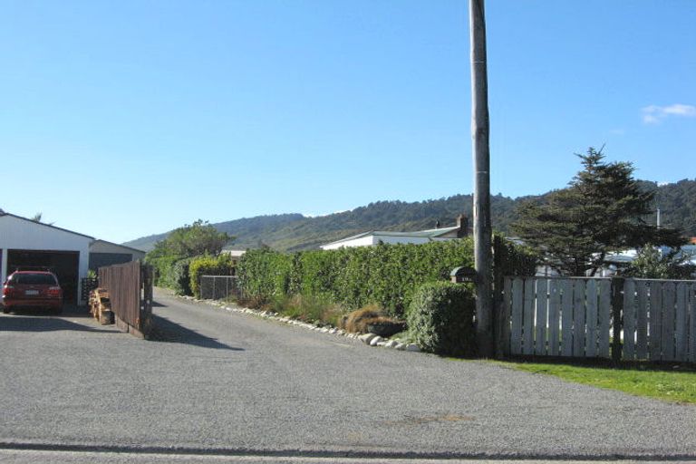 Photo of property in 19 Ward Street, Cobden, Greymouth, 7802