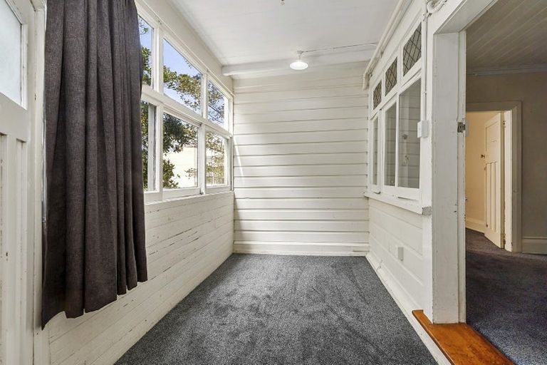 Photo of property in 195 The Terrace, Wellington Central, Wellington, 6011