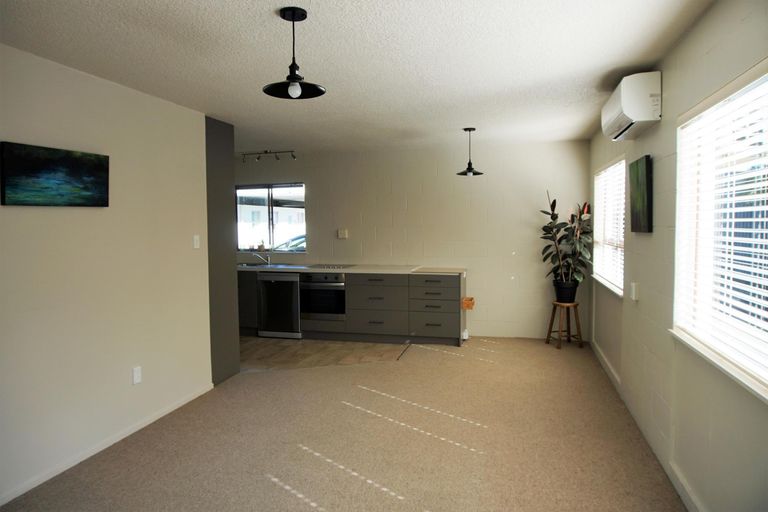 Photo of property in 1/14 Thornton Road, Cambridge, 3434