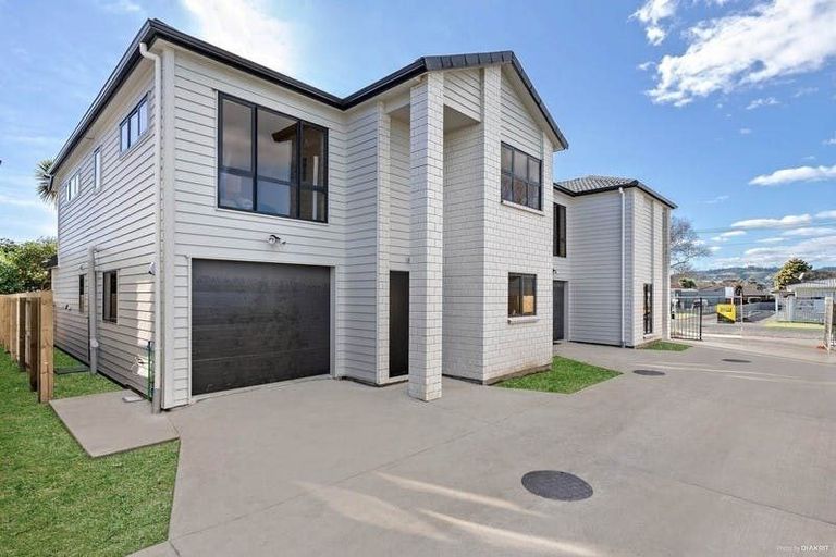 Photo of property in 35d Laurie Avenue, Papakura, 2110