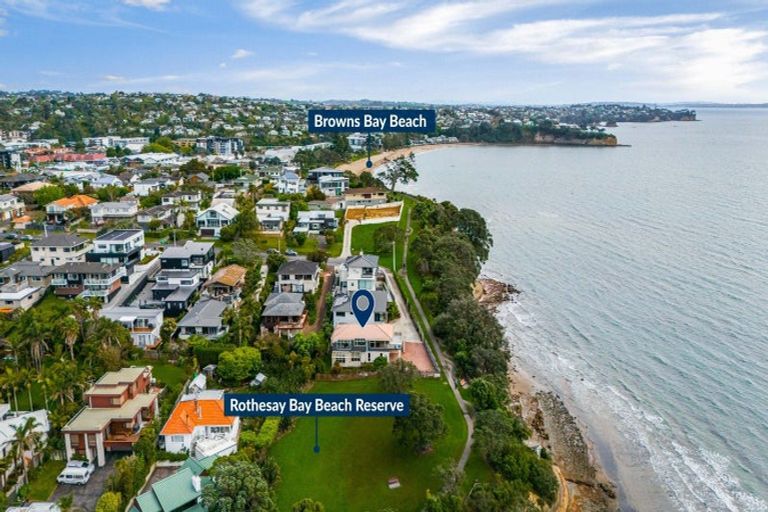 Photo of property in 45c Hyde Road, Rothesay Bay, Auckland, 0630