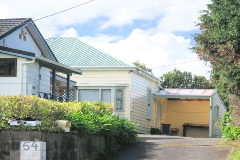Photo of property in 2/54 View Road, Henderson, Auckland, 0612