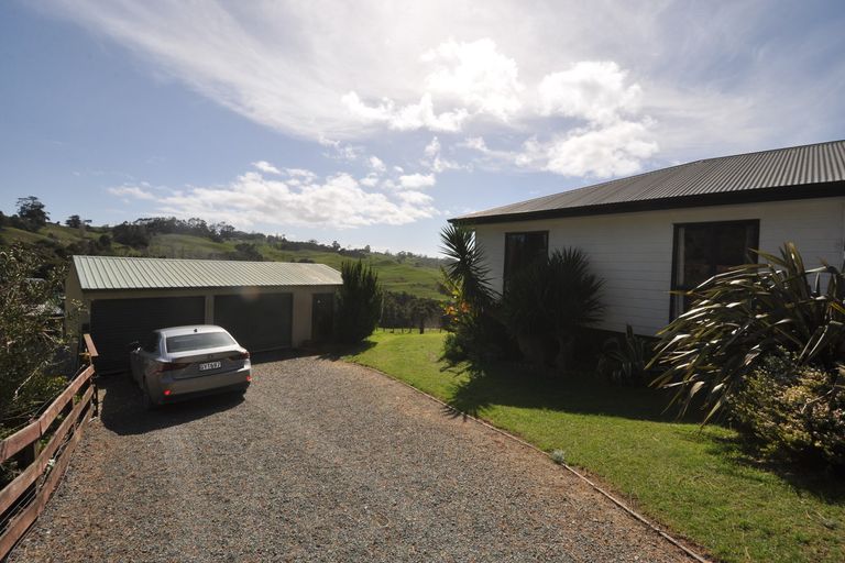 Photo of property in 440 Wharehine Road, Wharehine, Wellsford, 0973