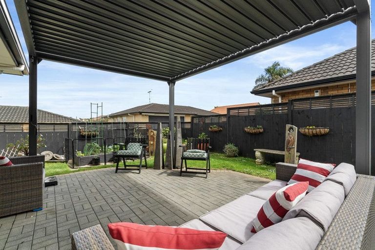 Photo of property in 51 Rathmar Drive, Manurewa, Auckland, 2105