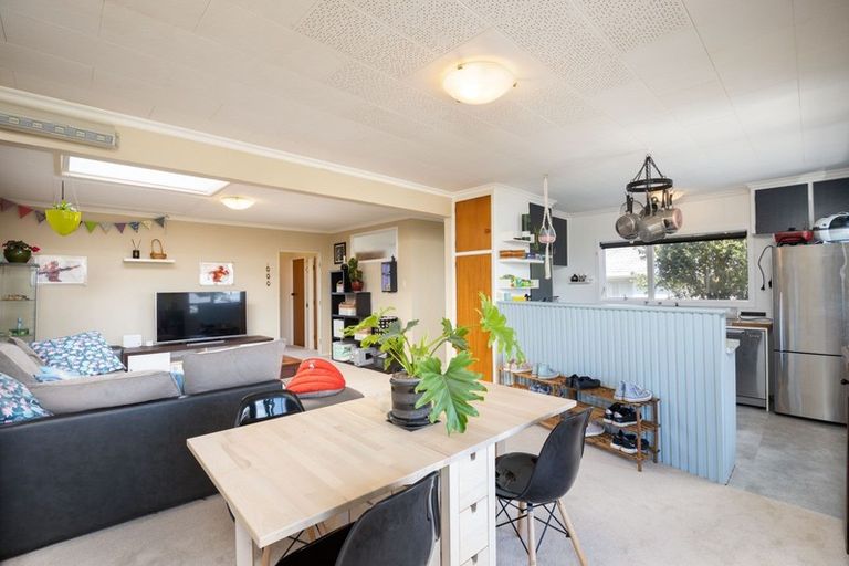 Photo of property in 1/21 Dorset Avenue, Westown, New Plymouth, 4310