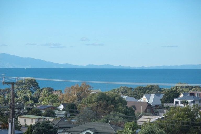 Photo of property in 774b Whangaparaoa Road, Manly, Whangaparaoa, 0930